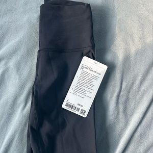 Lululemon wunder under train HR crop 23”